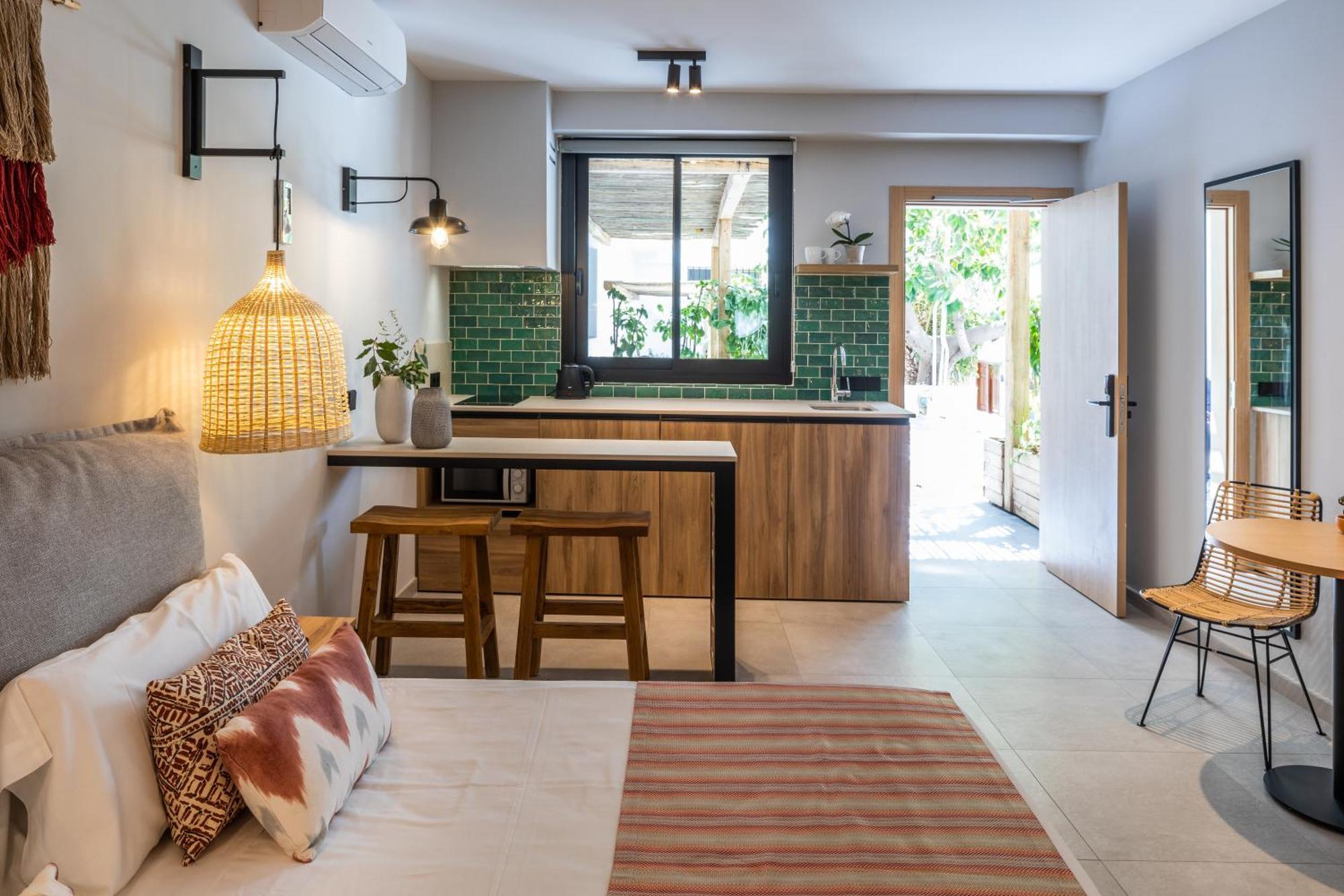 Aparthotel Casita Blanca - Adults Only San Antonio  Bagian luar foto