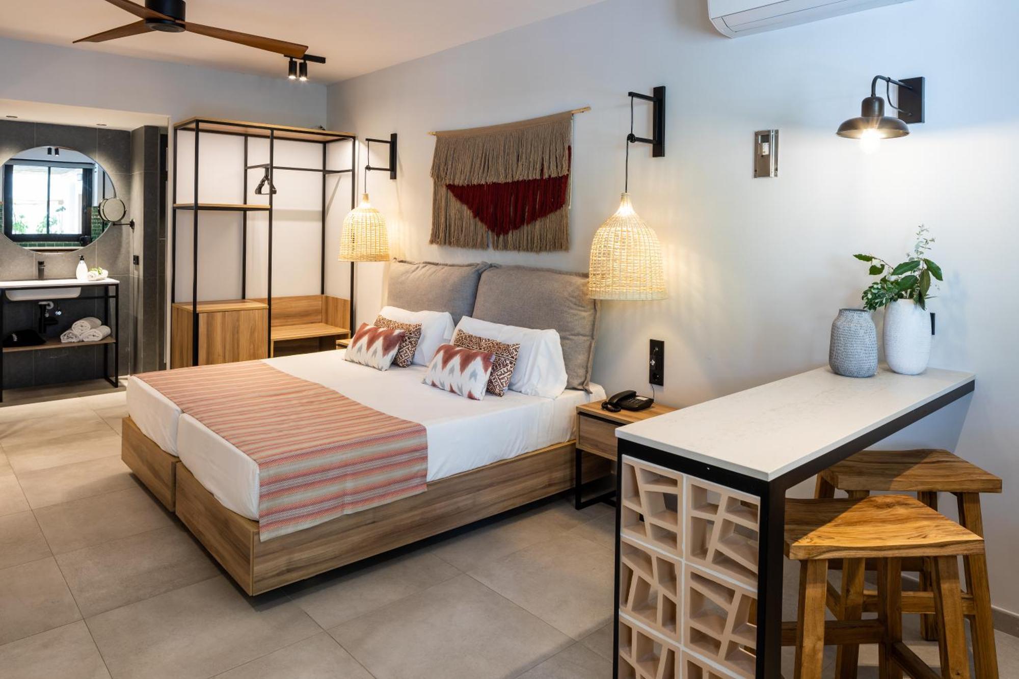 Aparthotel Casita Blanca - Adults Only San Antonio  Bagian luar foto
